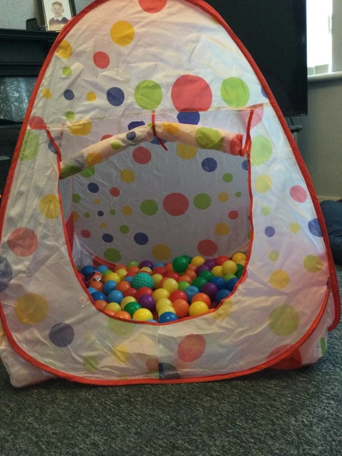 Colourful toddler foldaway ball pit tent with balls - girls boys