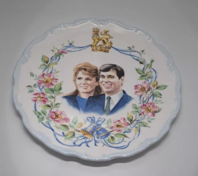 Commemorative Plate Prince Andrew & Sarah Ferguson 1986 Royal Albert Bone China