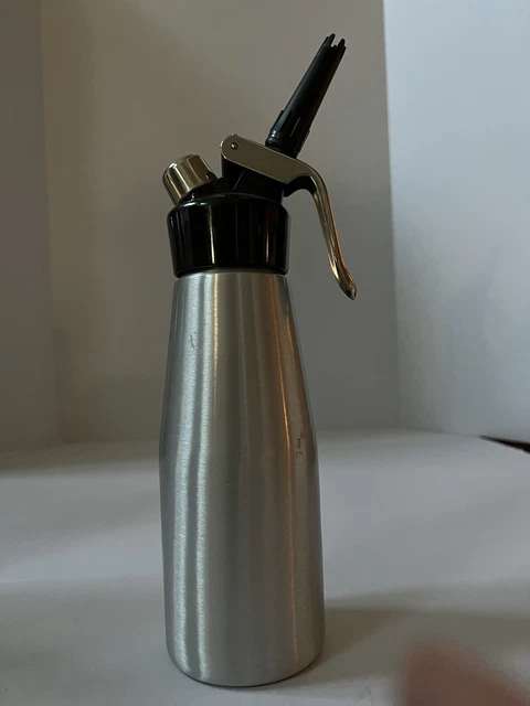 ISI .5 liter Coffee Cream Whipper Dessert & Whipped Cream Maker Made in Austria ISI .5 liter Coffee Cream Whipper Dessert & Whipped Cream Maker Made in Austria