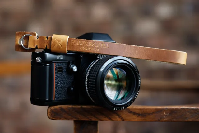 Hawkesmill Horween Leather Camera Wrist Strap - Oxford