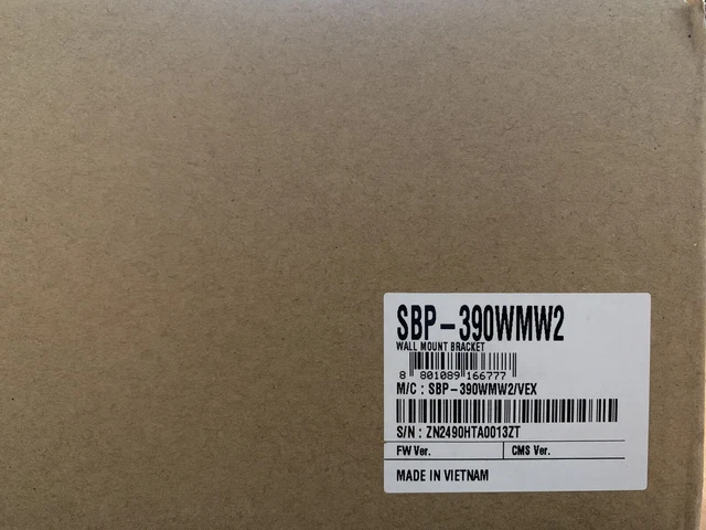 Hanwha Techwin Wall Mount Adaptor Bracket White 4.5" x 7.2" x 16.4" SBP-390WMW2