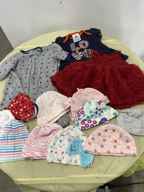 BABY GIRL CLOTHES SIZE NB & 0-3 Months—LOT OF 3 Pieces With 10 Beanies