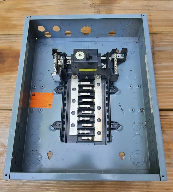 SQUARE D, Q0B020M100 Load Center Tandem Breakers 20 Spaces 100 A Amps, For Parts