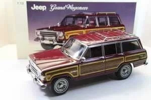 Miniature AUTOart 1/18 – Jeep Grand Wagoneer 1989 – Blanche (74001)