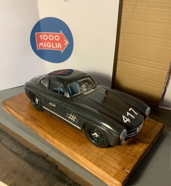 Mercedes 300 SL Mille Miglia Burago 1/18 - Miniature De Collection - État D'occasion