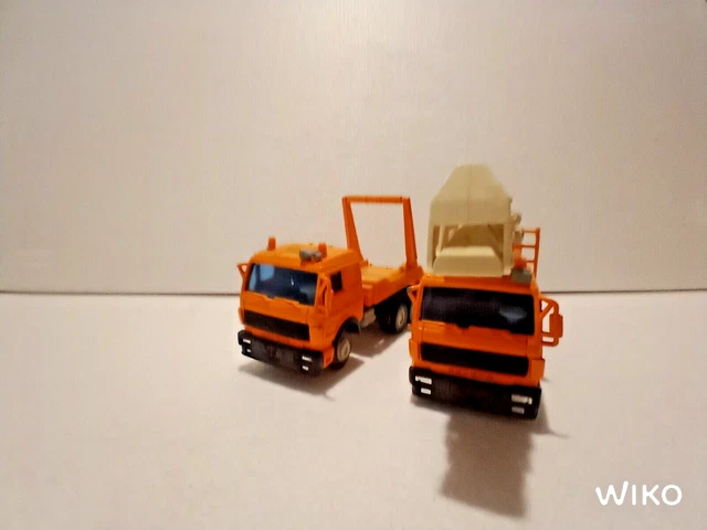 1/50  lot camion Mercedes Benz  Un  NACELLE et Un Benne plastique
