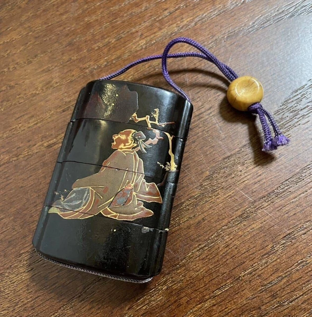 Inro Antique Edo Makie Man Kimono Matsu Netsuke Ojime Set Holz geschnitzt...