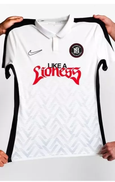 Nike England Football ‘Like A Lioness’ Exclusive Limited Edition Shirt - Medium