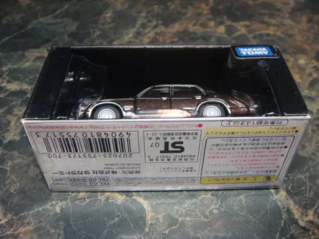 TOMY Tomica Limited No. 0086 Toyota Crown 2600 Royal Saloon (with box) 2