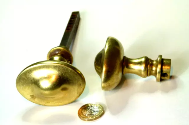 PAIR OF ANTIQUE ART NOUVEAU/ARTS & CRAFTS BRASS DOOR HANDLES KNOBS 1890s