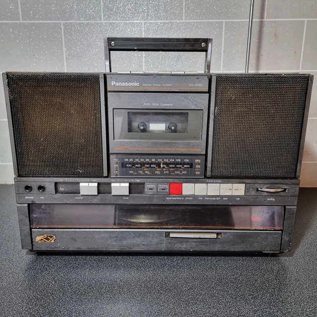 VINTAGE PANASONIC STEREO Music System SGJ550L Turntable Cassette Radio