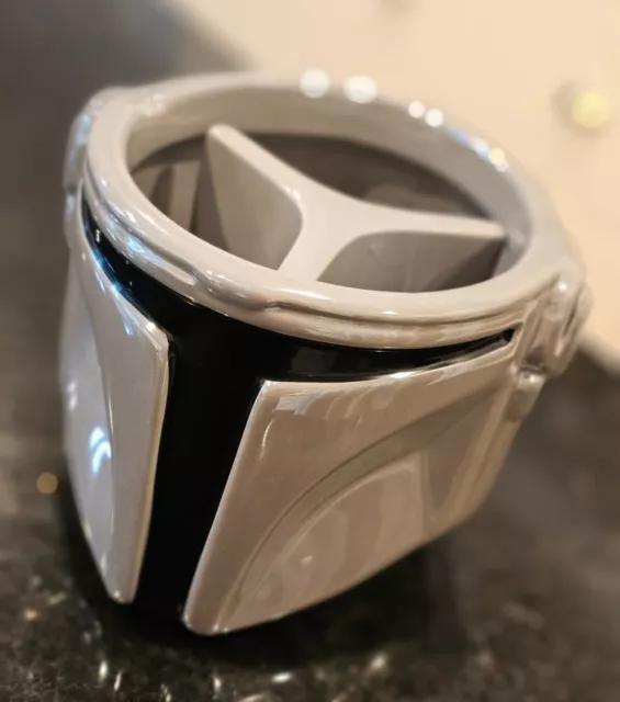 Hallmark Star Wars Mandalorian Helmet Sculpted Ceramic Caddy Utensil Candy Dish