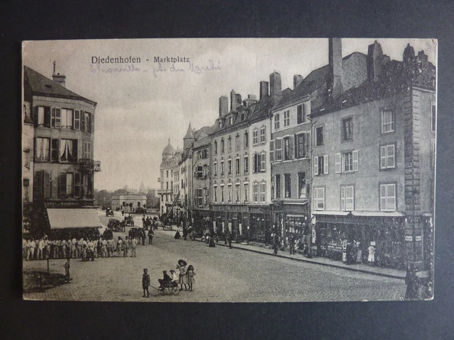 THIONVILLE Diedenhofen Moselle CPA 57 enfants soldats place du marché markplatz