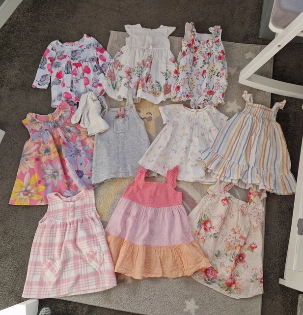 Pacchetto vestiti grandi bambine 6-9 mesi