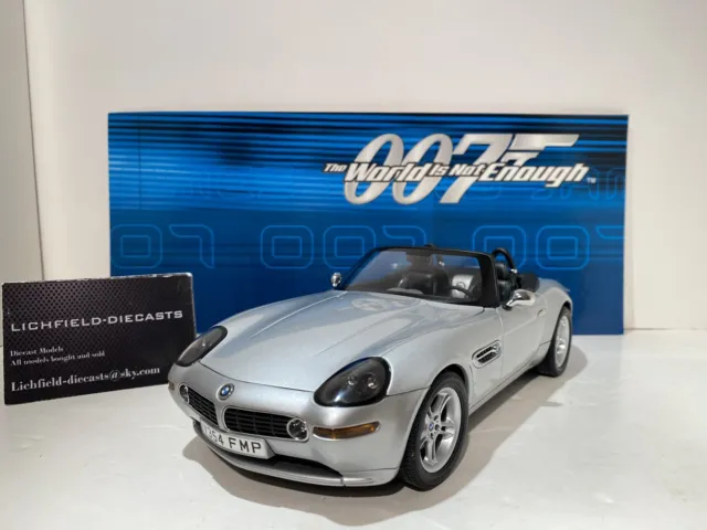 Autoart 1:18 James Bond Bmw Z8 "Weapons" The World Is Not Enough 70511 Very Rare