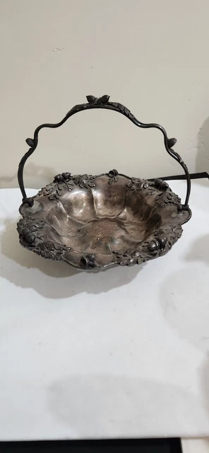 Meriden  Company Acorn Bridal Basket 10"W X 9 Tall