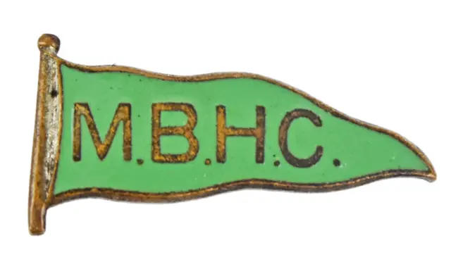 Vintage Old Morecambe Bay Holiday Camp Enamel Brooch Badge