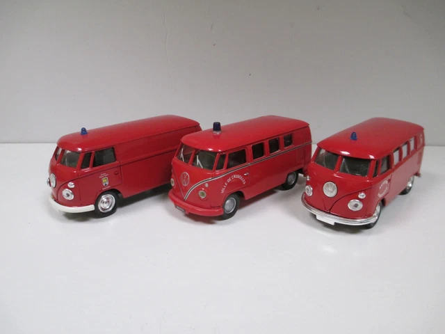 Volkswagen Kombi Type 2 (T1) Bombeiro 1:24 Motormax - 20 anos! Loja on-line de miniaturas colecionáveis