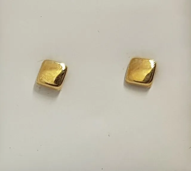 Boucles d'oreilles polies simples 9 ct, 9 carats, or 375, forme carrée, poussée-friction dos