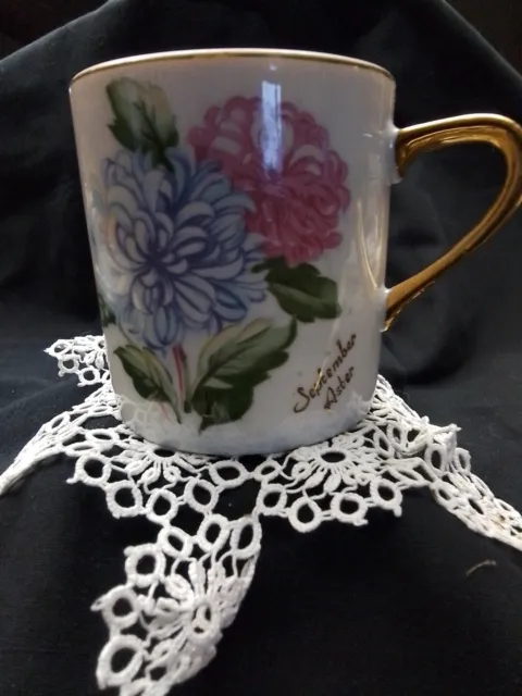 "SEPTEMBER ASTER" Norcrest Fine China Gold Trimmed Mug. Made In Japan