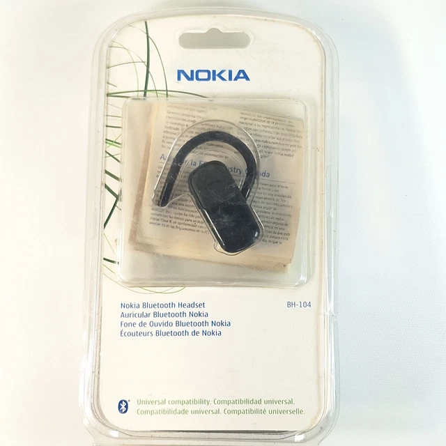 NOKIA BH-104 BLUETOOTH Headset w/ Power Charger Open Package