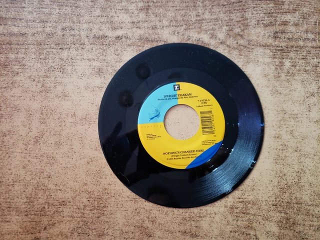 1990S MINT-EXC Dwight Yoakam Nothing's Changed Here/SAD SAD MUSIC 19256 45
