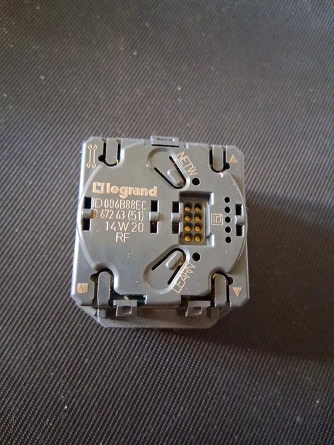 Prisinter Variateur Mobile émetteur Récepteur CPL In One By Legrand 500 W