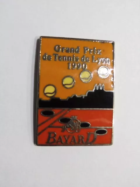 Pin's Grand Prix De Lyon Tennis 1990 Sponsor Bayard