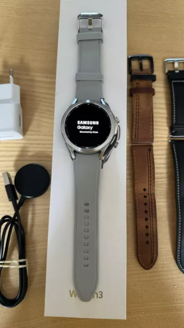 Samsung Galaxy Watch4 Classic SM-R895 46mm Boîtier en Acier Inoxydable avec...