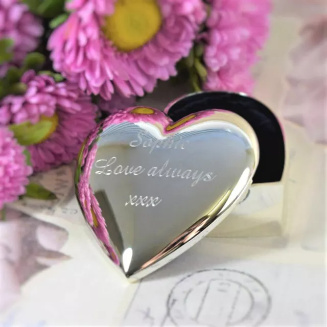 Personalised Engraved Heart Shaped Silver Plated Jewellery Trinket Box (XAC33)