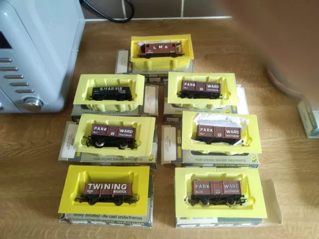 oo Gauge Job Lot Of Seven Boxed  Wrenn Mineral, Coal & End Wagons