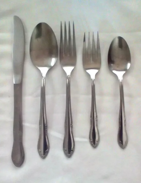 Oneida Stainless Steel 5 Piece Place Setting Flatware USA Made Tiny Flowers
