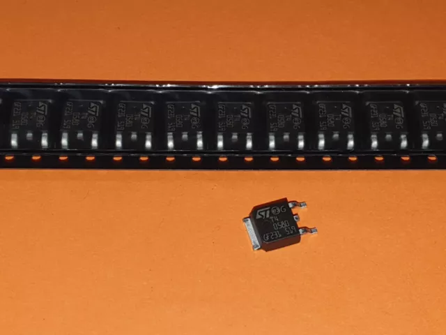 2x TRIAC T405-800B 800V 4A SMD DPAK (TO-252)