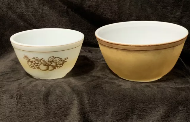 Vintage Pyrex Old Orchard Nesting Bowls, Set of 3, 403 402 401 