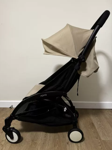 Babyzen yoyo+ pushchair.  Cabin approved