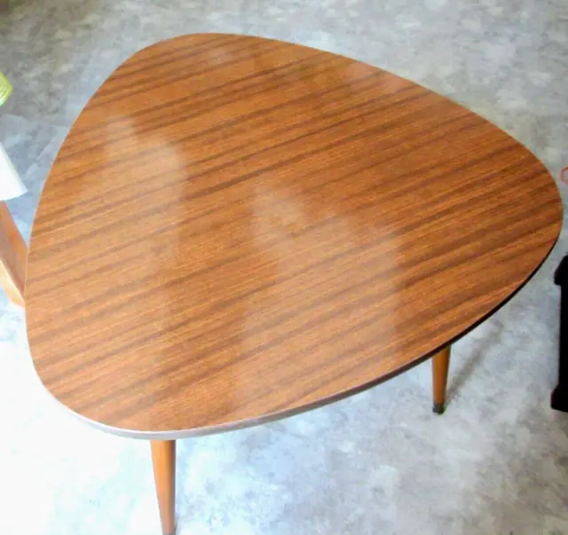 Nierentisch - Tisch Beistelltisch 60iger Jahre - Retro - Rockabilly 60 cm Platt
