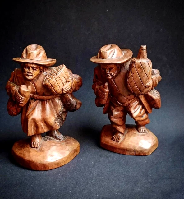 Rare Vintage Wooden Wood Hand Carved Figurine Figure Statue Couple of old Men