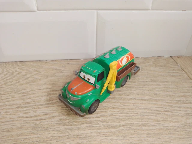 0505211 Disney Pixar avion film Planes en métal Mattel camion chug