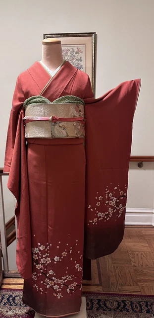 Japanese Vintage Traditional Red Silk Furisode Kimono Robe + Gold Embroidery Obi 2
