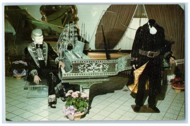 The Liberace Museum Etched Mirrored Baldwin Concert Grand Las Vegas NV Postcard