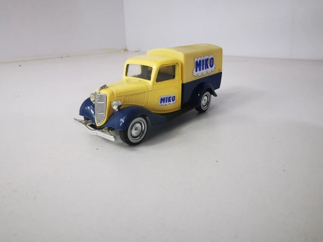 FORD V8 LAITIER 1936 SOLIDO 1:43 of reference