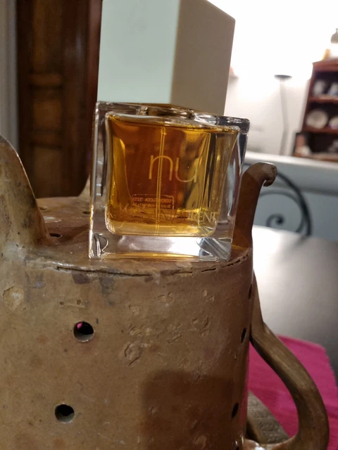 yves saint laurent nu perfume