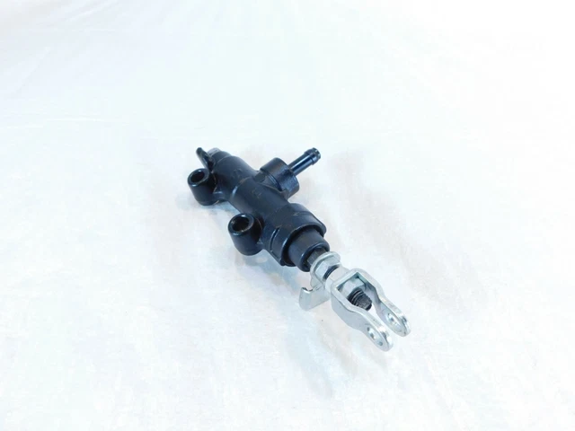 Triumph Bonneville T120 & Street Twin 900 Rear Wheel Foot Brake Master Cylinder
