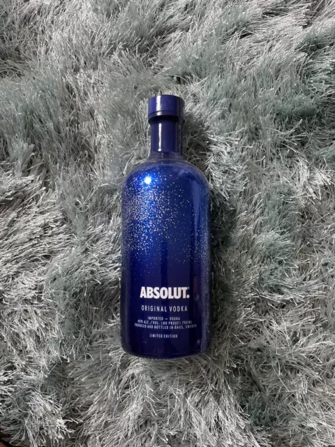 Absolut Vodka - Uncover - Limited Edition blue blau sparkle 0,7 Liter, Neu