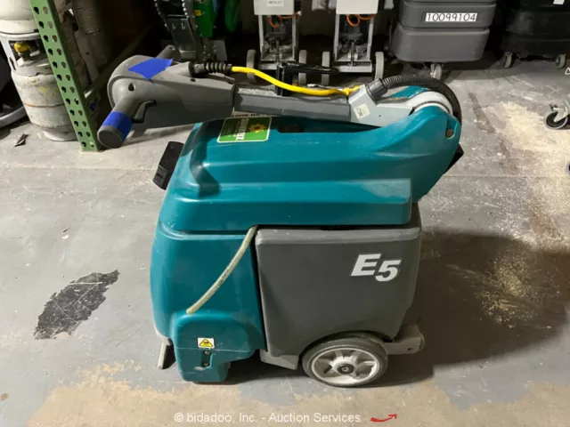 2015 Tennant E5 15" Electric Compact Low Profile Carpet Extractor -Parts/Repair