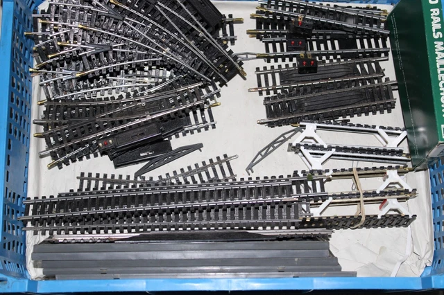 Lot De Rails Et Accessoires Train Électrique JEP Échelle 0 – Aiguillages, Signaux Lumineux, Heurtoirs