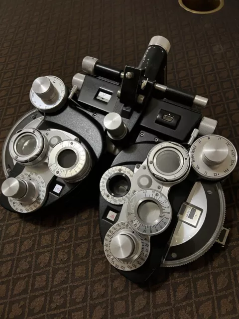American Optical AO 11625 Ultramatic Phoropter