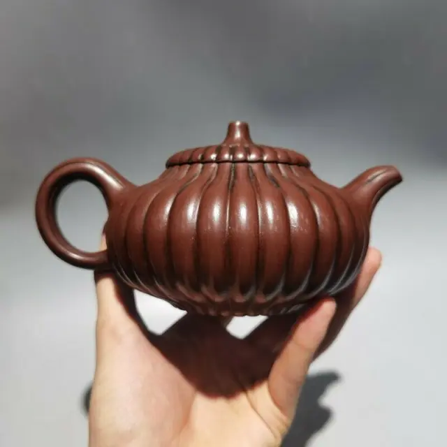 China Yixing Zisha Clay Teapot Handcarved Stripe Purple Sand Teapot Decoration