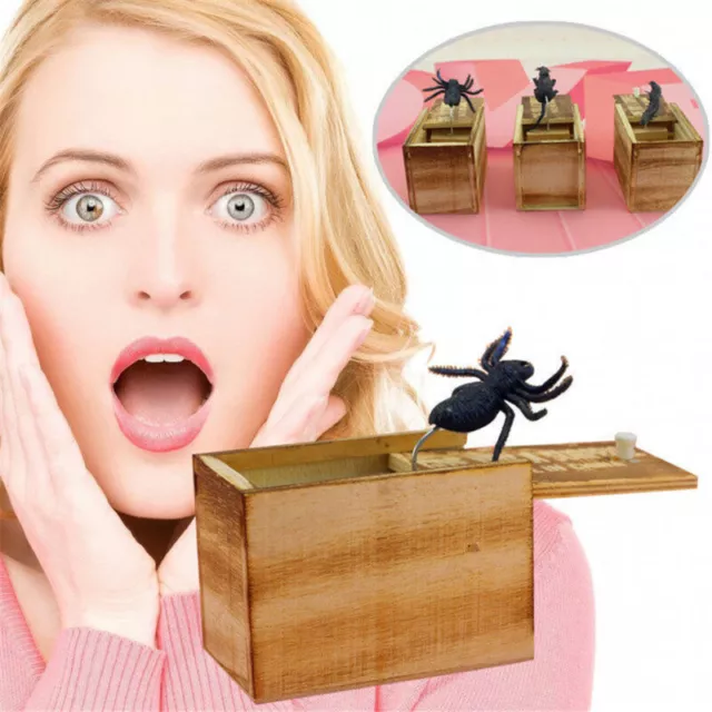 Wooden Prank Spider Scare Box Hidden in Case Trick Play Joke Scarebox Gag Toy