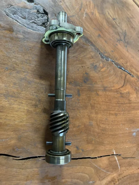 Ammco Worm Gear Drive Shaft for 3000 And 4000 Brake Lathes Has Key Way